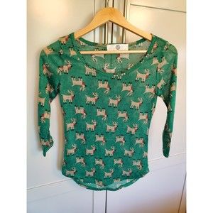 WF- Women's Christmas Top - Sz S